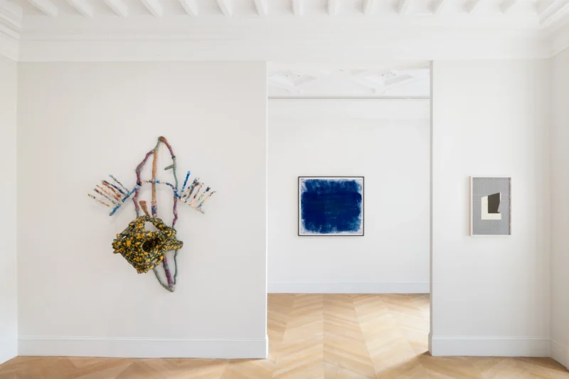 Installation shot from Pays rêvé, pays réel, @ Esther Schipper