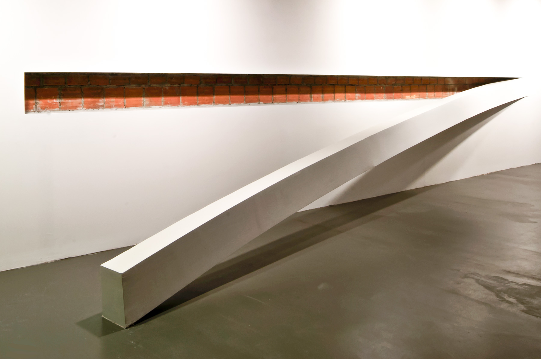 Mehmet Ali Uysal: Skin
