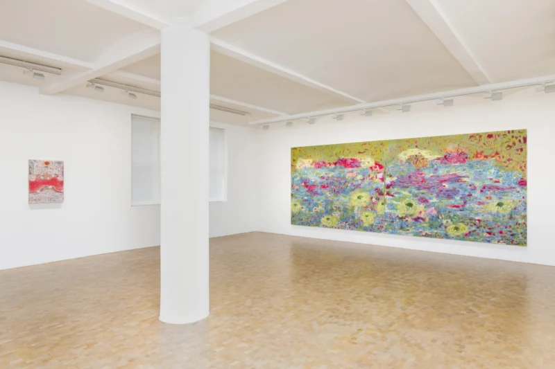 Installation shot from Sophia Loeb: O Manifesto da Luz antes do Amanhecer (The Manifesto of Light Before Dawn), @ Pippy Houldsworth Gallery