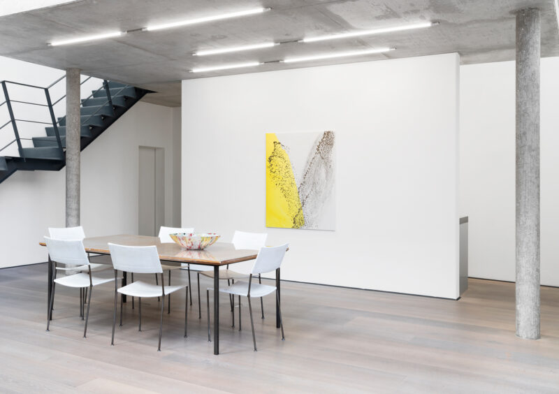 Installation shot from Gib mir das Sommerloch: Künstler der Galerie, @ Galerie Bärbel Grässlin