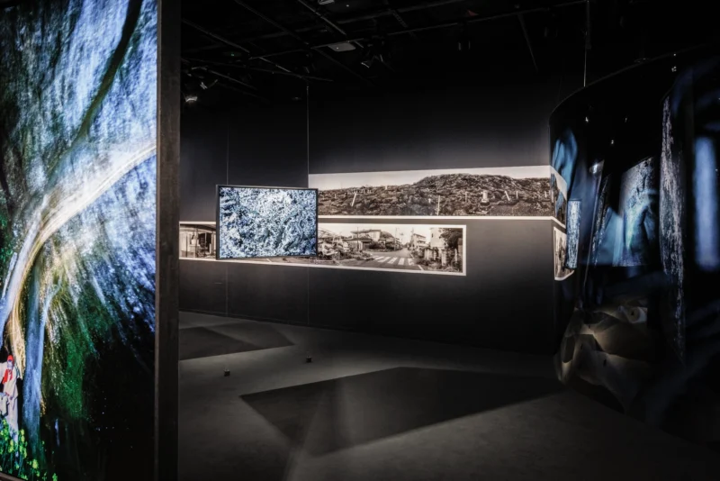 Installation shot from Kyotographie: Kawada Kikuji x Iwane Ai, @ Japan House London