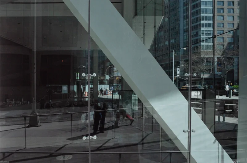 Richard Estes, Alice Tully Hall, 2026