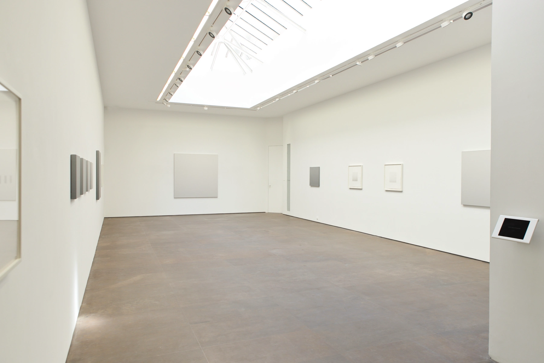 Image for James Howell: A Quiet Measure of Light, at Bigaignon