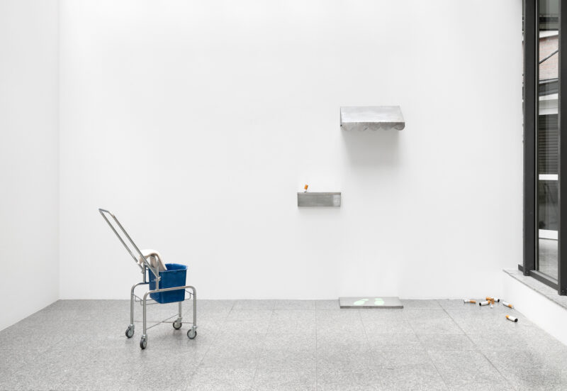 Installation shot from Hauck Plümpe: Organisation von Pause, @ Galerie Bärbel Grässlin