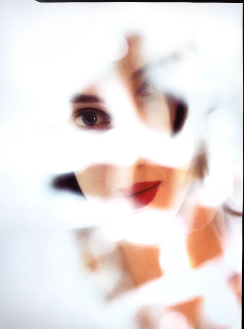 David Seidner, In Studio Italian Vogue Bellezza ciba 177, 1987