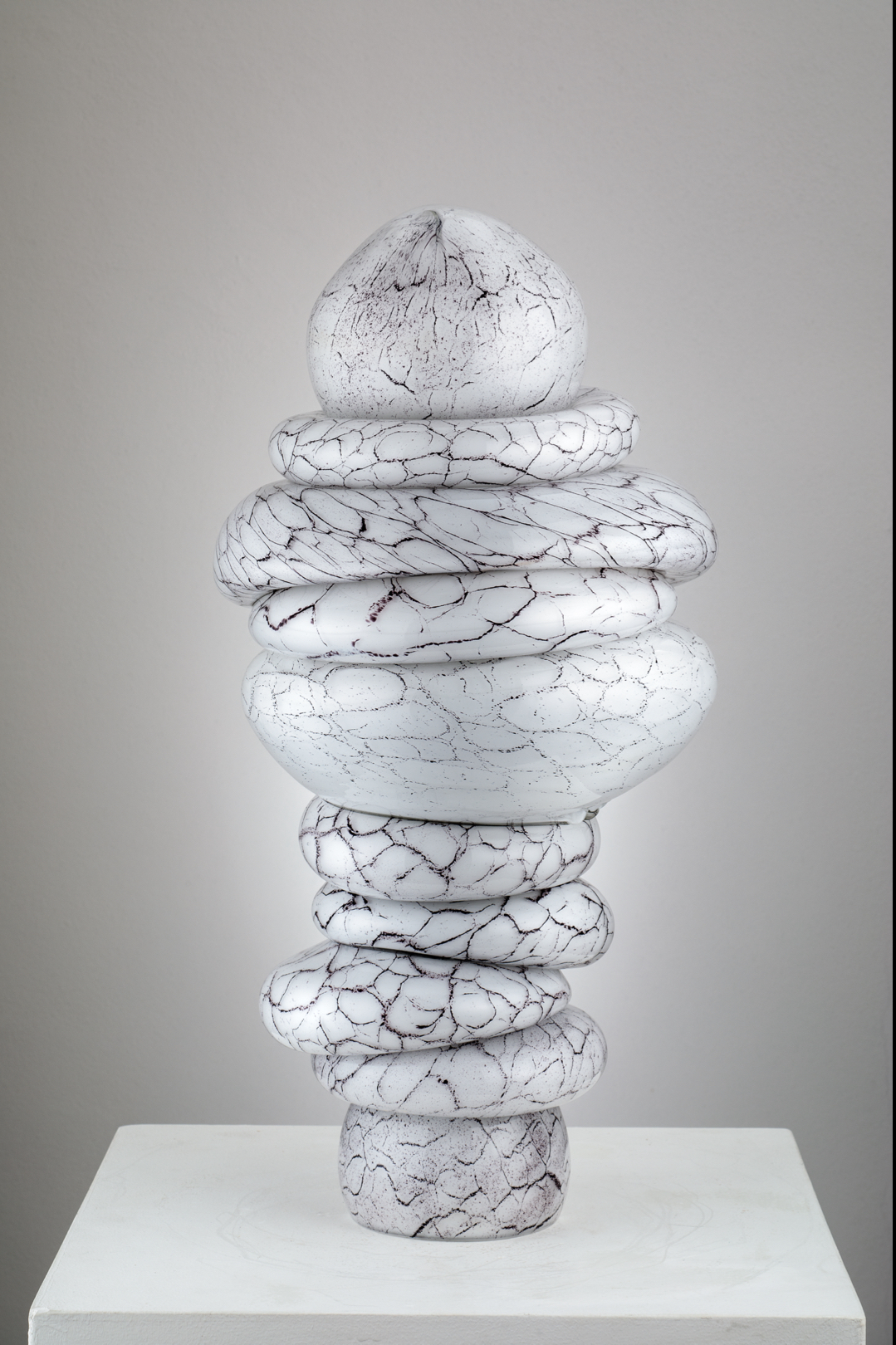 Tony Cragg, Spine White, 2020
