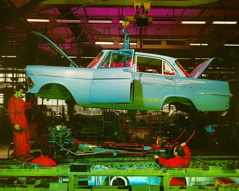 René Groebli, Assembly of an Opel Record, General Motors/Montage des Opel Record, General Motors (D21), Biel, Schweiz, 1961